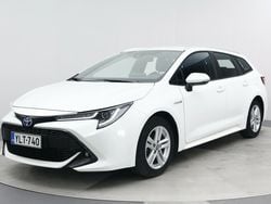 Valkoinen Käytetty 2020 Toyota Corolla Active Farmari | 22 290 € (Perustarjous)