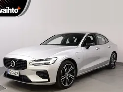 Harmaa Käytetty 2021 Volvo S60 Business Edition Sedan | 31 390 € (Perustarjous)