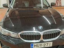 Käytetty 2020 BMW 320 Shadowline Sedan | 26 400 € (Perustarjous)