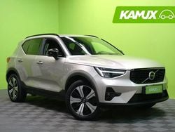 Bright dusk / metallic Käytetty 2023 Volvo XC40 Plus Katumaasturi | 34 490 € (Perustarjous)