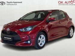 Punainen Käytetty 2021 Toyota Yaris Active Viistoperä | 19 290 € (Perustarjous)