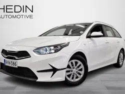 Valkoinen Käytetty 2023 Kia Ceed Sportswagon LX Farmari | 21 900 € (Hieman kallis)