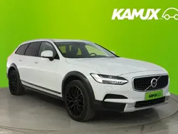 Valkoinen Käytetty 2019 Volvo V90 CC Plus Farmari | 25 880 € (Hyvä tarjous)