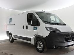 Valkoinen Käytetty 2025 Peugeot Boxer Van | 42 880 €