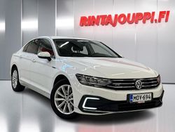 Käytetty 2019 VW Passat GTE Sedan | 16 200 € (Perustarjous)