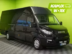 Musta Käytetty 2017 Iveco Daily Van | 26 290 €