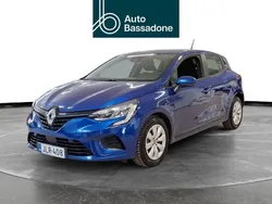 Sininen Käytetty 2020 Renault Clio V Life Viistoperä | 9 680 € (Perustarjous)