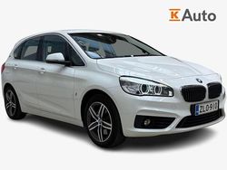 Valkoinen Käytetty 2017 BMW 225 Active Tourer Sport Line Tila-auto | 13 490 € (Perustarjous)