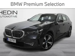 Harmaa Käytetty 2024 BMW i5 Comfort Edition Sedan | 63 800 € (Supertarjous)