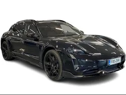 Musta Uusi 2025 Porsche Taycan Turbo S Cross Turismo Sedan | 270 643 €