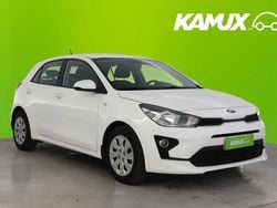 Valkoinen Käytetty 2021 Kia Rio LX Sedan | 12 580 € (Perustarjous)