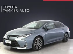 Harmaa Käytetty 2019 Toyota Corolla Style Sedan | 21 480 € (Perustarjous)
