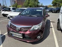 Punainen Käytetty 2013 Toyota Avensis Multidrive S Farmari | 9 880 € (Perustarjous)