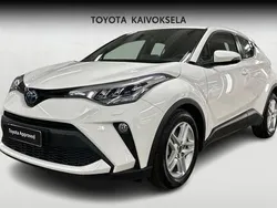 Valkoinen Käytetty 2024 Toyota C-HR Active Katumaasturi | 29 790 € (Supertarjous)