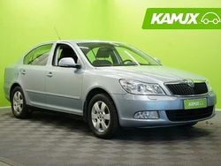 Sininen Käytetty 2011 Skoda Octavia Elegance Sedan | 3 390 € (Hyvä tarjous)