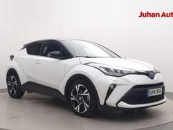 Valkoinen Käytetty 2023 Toyota C-HR Katumaasturi | 29 490 € (Hieman kallis)