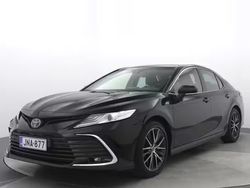 Met. musta Käytetty 2023 Toyota Camry Style Sedan | 39 950 € (Kallis)