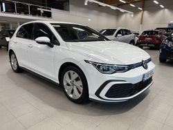 Valkoinen Käytetty 2021 VW Golf VIII GTE Viistoperä | 24 900 € (Perustarjous)