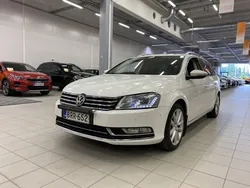 Käytetty 2014 VW Passat Highline Farmari | 8 400 € (Perustarjous)