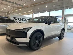 Uusi 2025 Volvo EX30 Performance Katumaasturi | 52 600 € (Kallis)