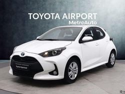 Valkoinen Käytetty 2023 Toyota Yaris Active Viistoperä | 20 990 € (Perustarjous)