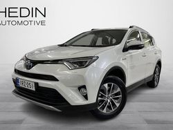 Valkoinen Käytetty 2018 Toyota RAV4 Hybrid Active Katumaasturi | 23 250 € (Perustarjous)