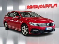 Punainen Käytetty 2020 VW Passat R-line Farmari | 22 090 € (Perustarjous)