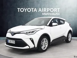 Valkoinen Käytetty 2023 Toyota C-HR Active Katumaasturi | 27 170 € (Perustarjous)