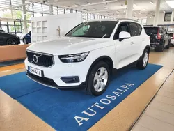 Käytetty 2019 Volvo XC40 Momentum Katumaasturi | 29 900 € (Perustarjous)