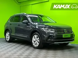 Hopea / harmaa Käytetty 2022 VW Tiguan Style Katumaasturi | 32 890 € (Perustarjous)