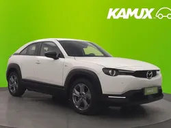 Valkoinen Käytetty 2022 Mazda MX30 Exclusive-Line Katumaasturi | 15 490 €