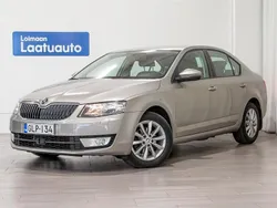 Ruskea Käytetty 2015 Skoda Octavia Ambition Viistoperä | 8 990 € (Hyvä tarjous)