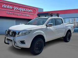 Valkoinen Käytetty 2016 Nissan Navara Tekna Nouto | 24 890 € (Perustarjous)