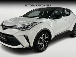 Valkoinen Käytetty 2022 Toyota C-HR Edition Katumaasturi | 27 990 € (Perustarjous)