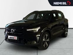 Käytetty 2023 Volvo XC40 Core Katumaasturi | 30 890 € (Hyvä tarjous)