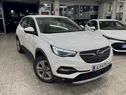 Valkoinen Käytetty 2019 Opel Grandland X Innovation Katumaasturi | 13 900 € (Perustarjous)