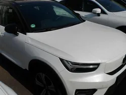 Käytetty 2023 Volvo XC40 Performance Katumaasturi | 38 900 €