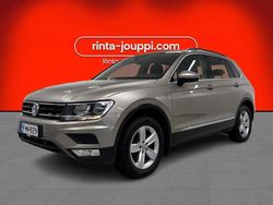 Ruskea Käytetty 2017 VW Tiguan Comfortline Katumaasturi | 19 990 € (Perustarjous)