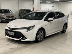 Käytetty 2021 Toyota Corolla Business Edition Farmari | 21 990 € (Hieman kallis)