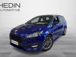 Sininen Käytetty 2016 Ford Focus ST-Line Farmari | 9 900 € (Hyvä tarjous)