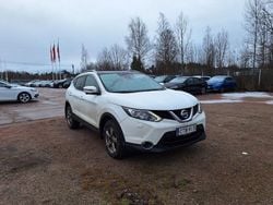 Käytetty 2015 Nissan Qashqai 360º Katumaasturi | 9 890 € (Perustarjous)