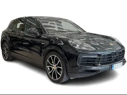 Käytetty 2019 Porsche Cayenne Katumaasturi | 59 750 € (Hyvä tarjous)