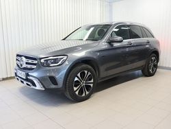 Harmaa Käytetty 2021 Mercedes GLC300e Business Katumaasturi | 32 900 € (Perustarjous)