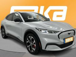 Käytetty 2022 Ford Mustang Mach-E Katumaasturi | 30 900 € (Supertarjous)
