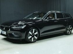 Musta Käytetty 2025 Volvo V60 Performance Farmari | 56 800 €