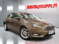 Ruskea Käytetty 2017 Ford Focus Titanium Sedan | 8 970 € (Supertarjous)