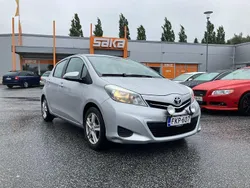 Käytetty 2012 Toyota Yaris Multidrive S Viistoperä | 12 990 € (Hieman kallis)