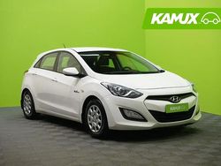 Valkoinen Käytetty 2015 Hyundai i30 Classic Sedan | 7 490 € (Perustarjous)