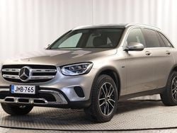 Harmaa Käytetty 2020 Mercedes GLC300e Business Katumaasturi | 35 900 € (Perustarjous)