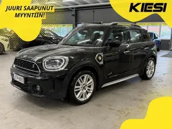 Käytetty 2022 Mini Cooper Countryman Comfort Katumaasturi | 31 790 € (Hieman kallis)